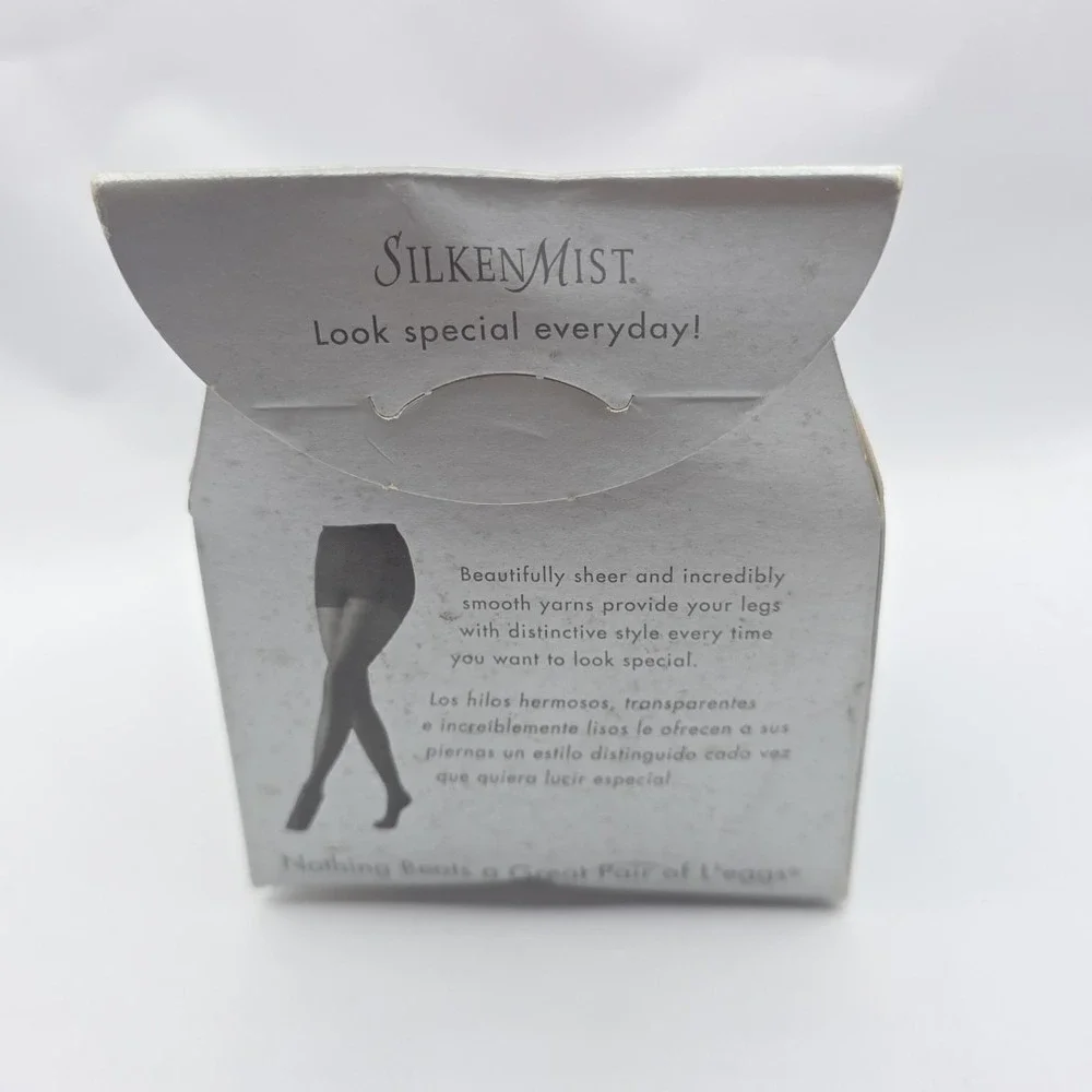 4 Pair Vintage L'eggs Silken Mist Control Top Sheer Toe Size A Ivory Pantyhose